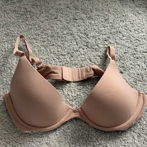 SKIMS T-shirt Nude Bra